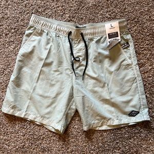 Billabong Men’s Layback Swim Shorts/trunks NWT size L